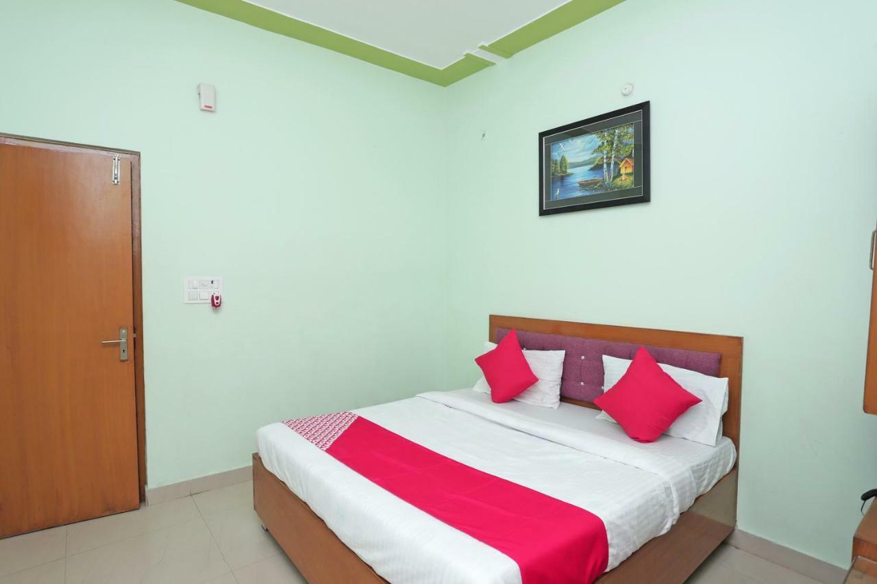 Oyo 38520 Hotel Silverspoon Roorkee Exteriér fotografie