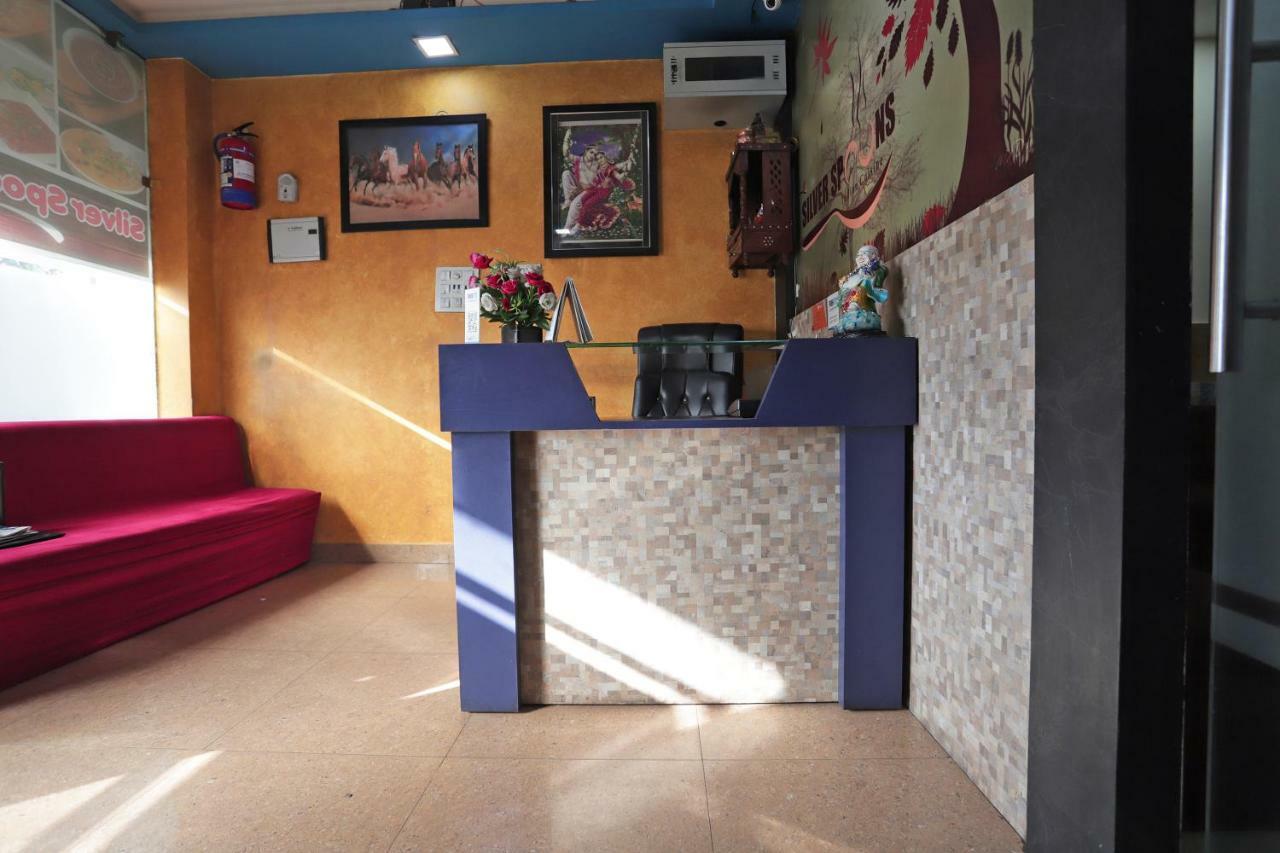 Oyo 38520 Hotel Silverspoon Roorkee Exteriér fotografie